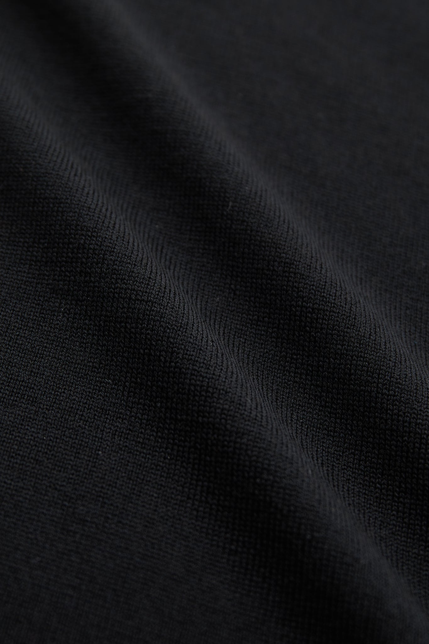 The T-Shirt 200s O Neck  - Black