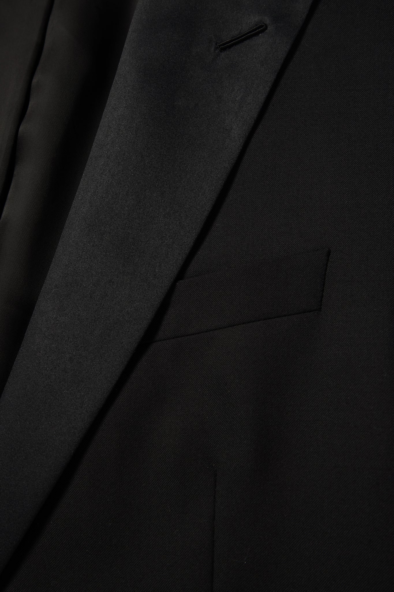 The Single Breasted Peak - Black
