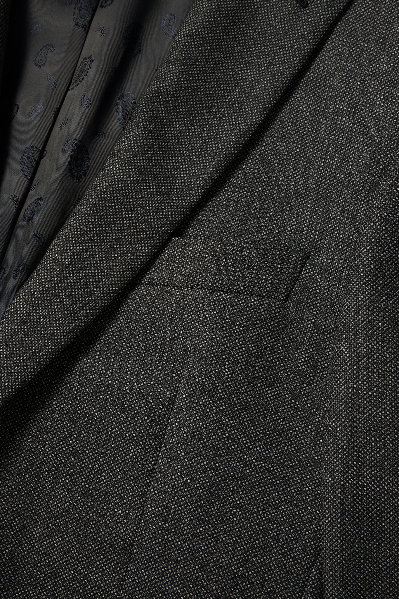 The Notch Caviar Dot - Dark Grey