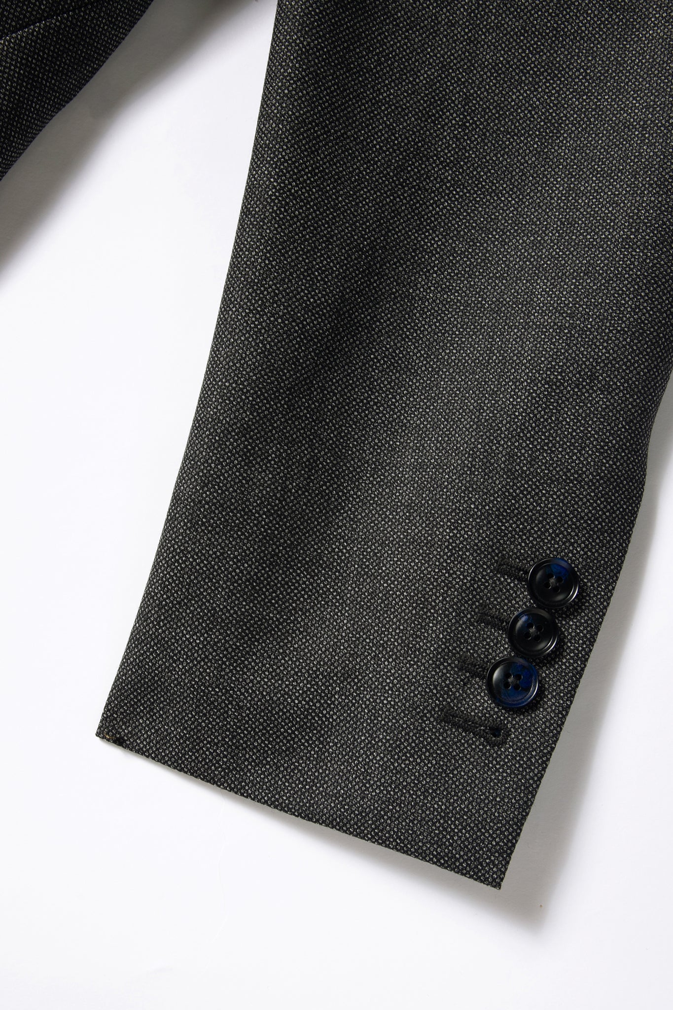The Notch Caviar Dot - Dark Grey