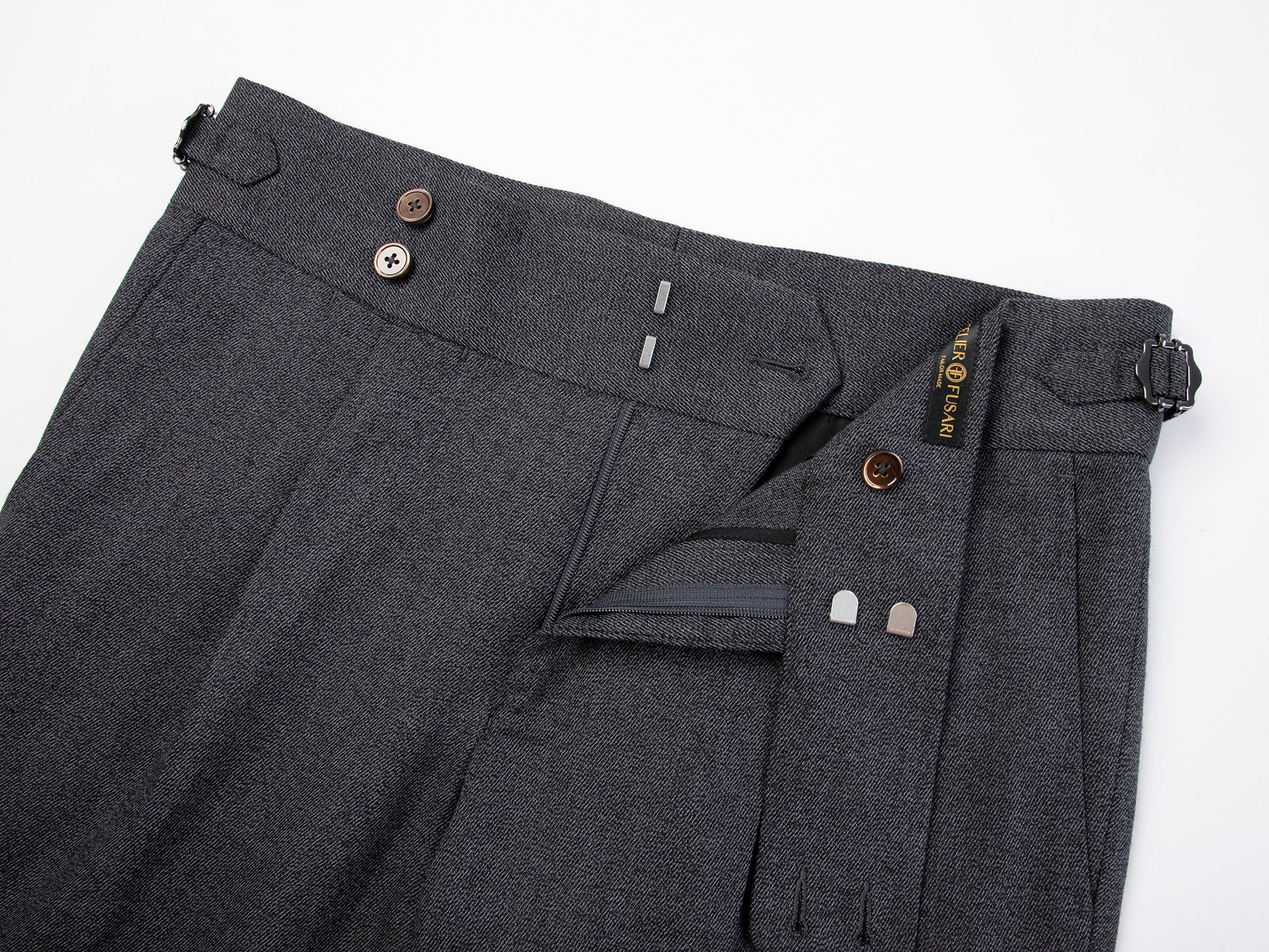 The Double Side Closing - Grey