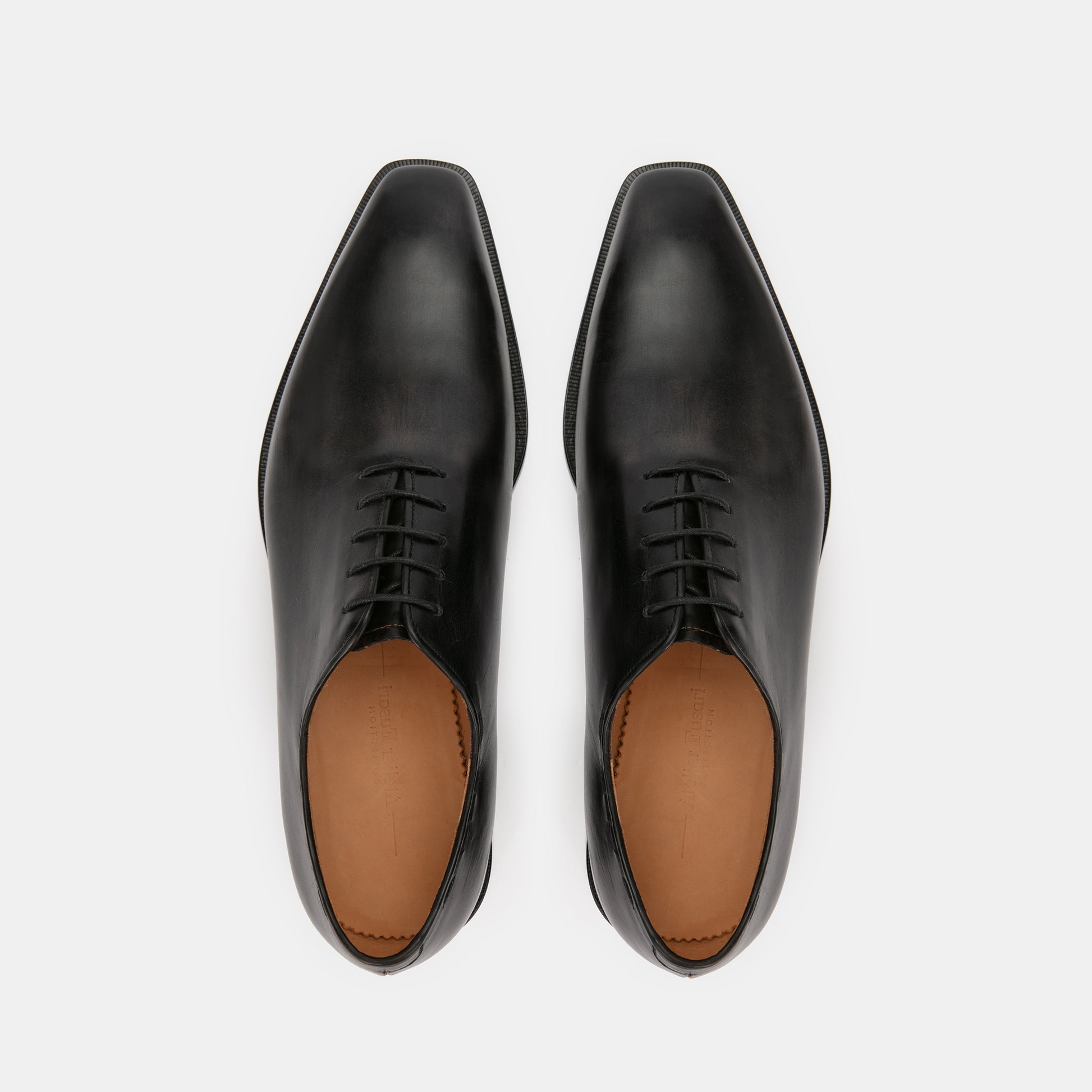 The One Cut Pointed - Black Patina